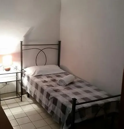 Affittacamere La Casina Гостевой дом